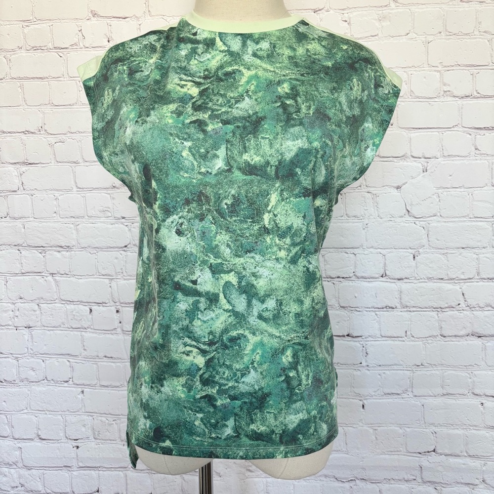 THE NORTH FACE Dawndream Green Print Muscle Tee--XS